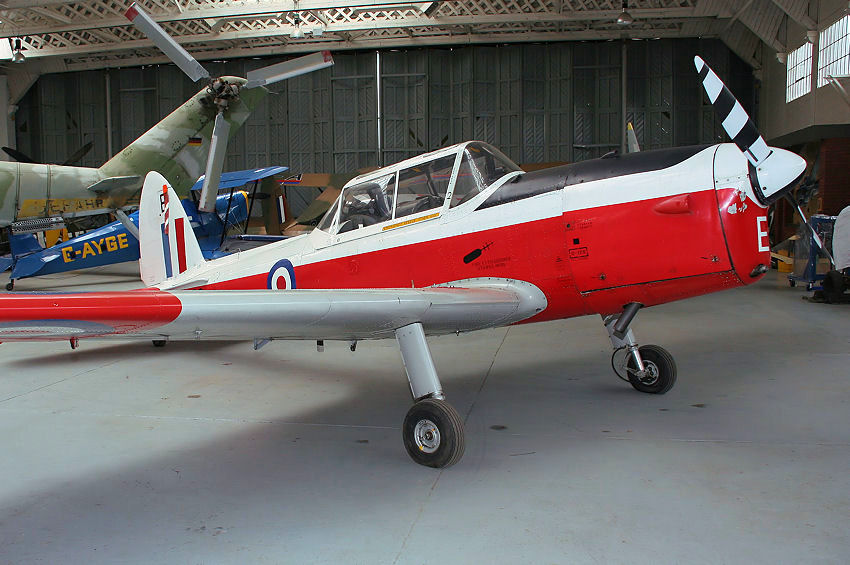 De Havilland DHC-1 Chipmunk:  2-sitziges Standard-Schulflugzeug der RAF
