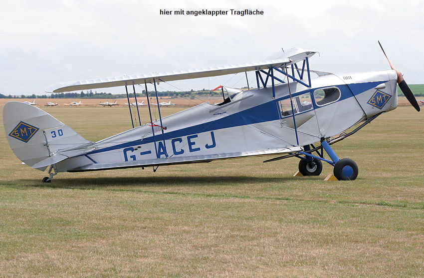De Havilland D.H. 83 Fox Moth: Der Doppeldecker wurde aus der Tiger Moth mit erweitertem Rumpf entwickelt