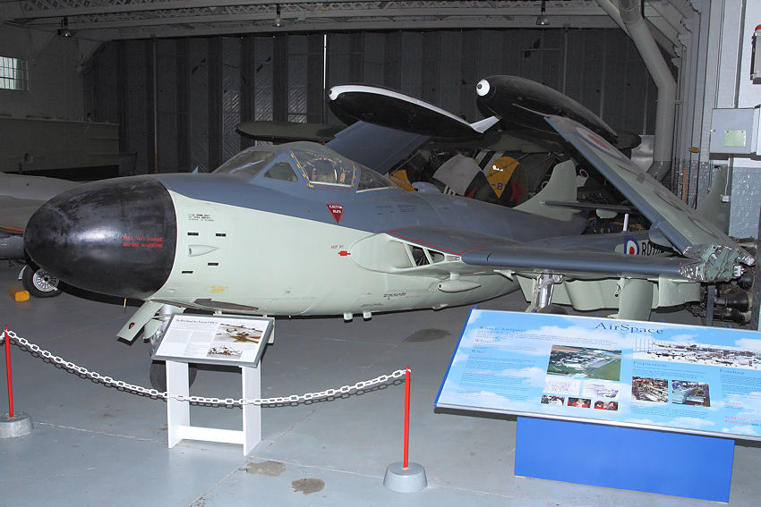 De Havilland D.H. 112 Sea Venom (FAW21): Allwetterfähiger Kampfjet der britischen Marine