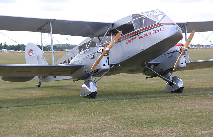 De Havilland D.H. 89 Dragon Rapide: erfolgreiches Passagierflugzeug der 1930er Jahre