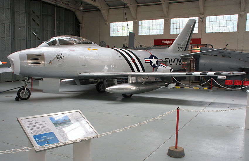 North American F-86 Sabre:  amerikanisches Jagdflugzeug von 1948