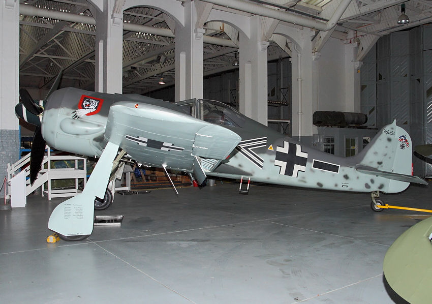 Focke Wulf Fw 190 A9: Das beste deutsche Jagdflugzeug mit Kolbenmotor von 1941