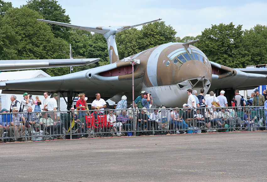 Handley Page H.P.80 Victor B (K) A1: Das Flugzeug ist einer der 3 britischen atomaren „V-Bomber“