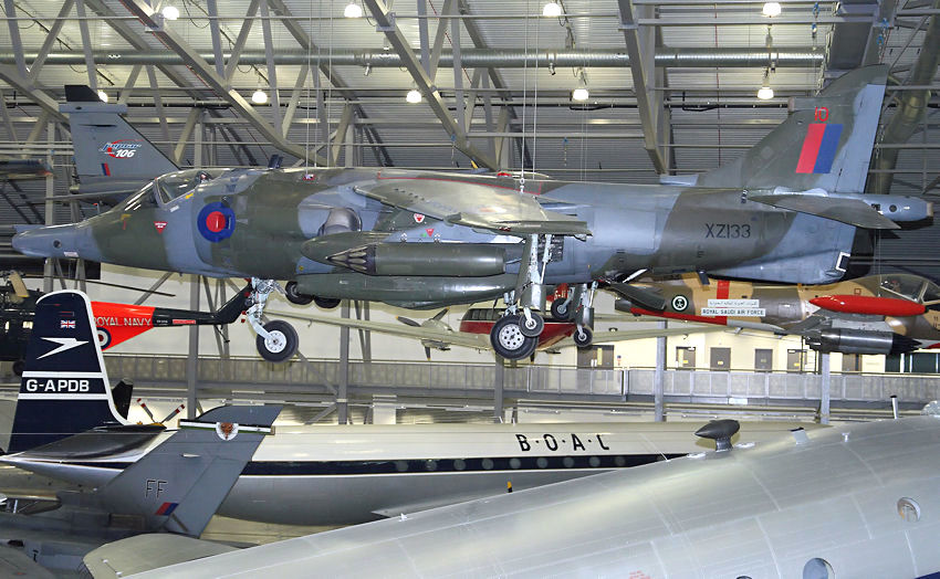 Harrier GR3: senkrechtstartendes Kampfflugzeug (Erstflug: 1966)