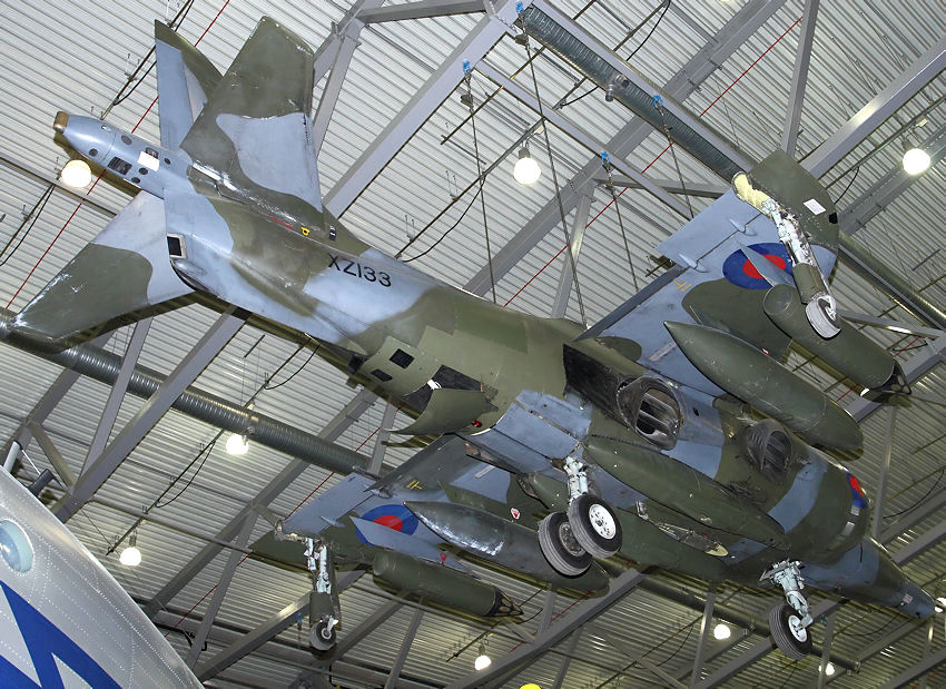 Hawker Siddeley Harrier GR3: senkrechtstartendes Kampfflugzeug (Erstflug: 1966)