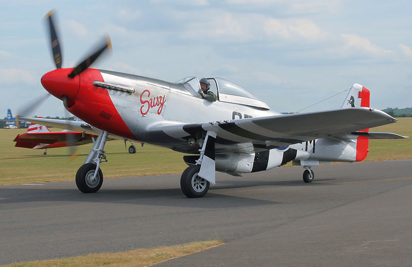 North American P-51 D Mustang: US-amerikanisches Jagdflugzeug des Zweiten Weltkriegs mit 1.700 PS