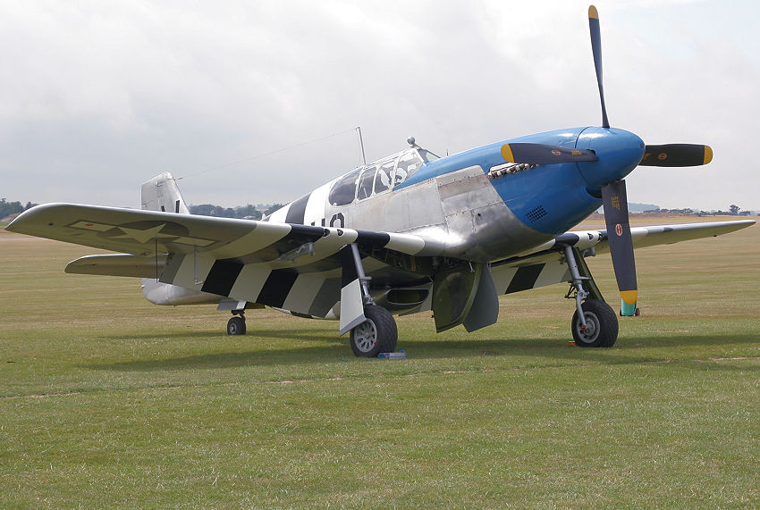 North American P-51C Mustang: Eine der ältesten Mustang mit anderer Pilotenkanzel, ohne Rundumsicht