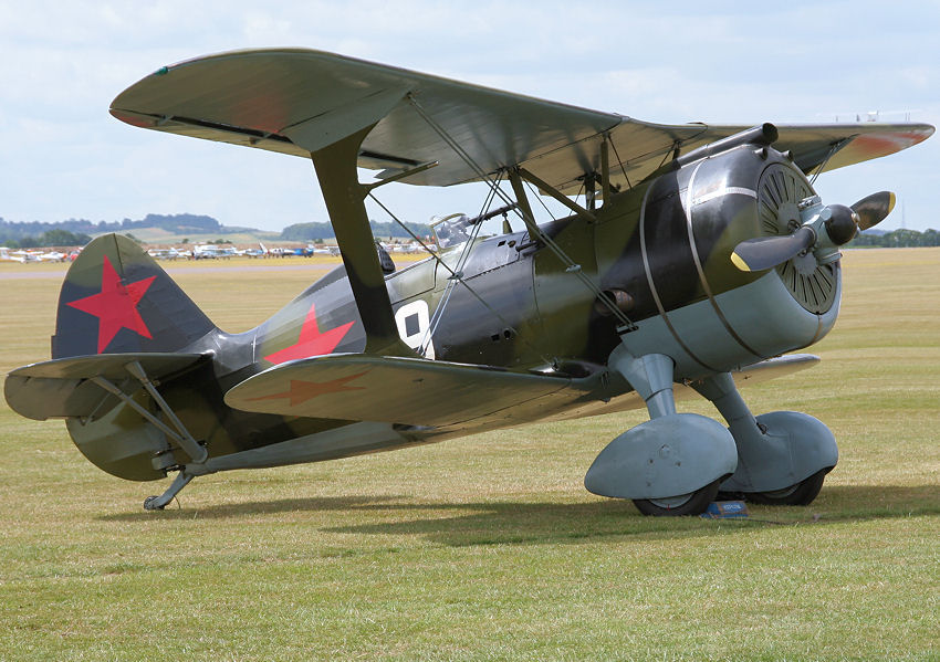 Polikarpow I-15 Bis: einsitziges Doppeldecker-Jagdflugzeug der ersten Hälfte der 1930er Jahre