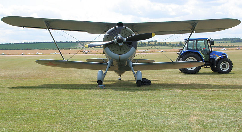 Polikarpow I-15 Bis: einsitziges Doppeldecker-Jagdflugzeug der ersten Hälfte der 1930er Jahre