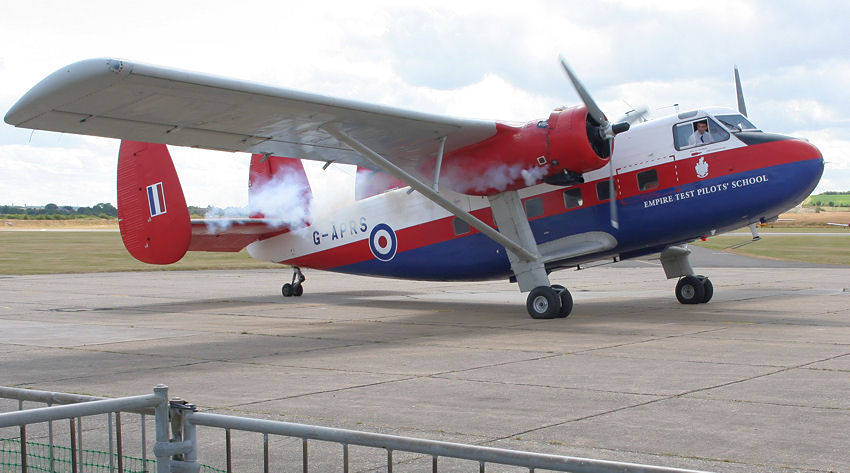 Scottish Aviation Twin Pioneer: Flugzeug als Hochdecker mit zwei 9-Zylinder Sternmotore