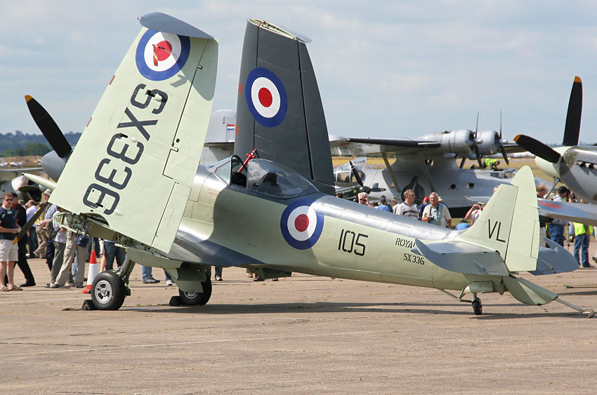 Supermarine Seafire: Marinejägerversion der Spitfire mit Fanghaken und Klappflügel