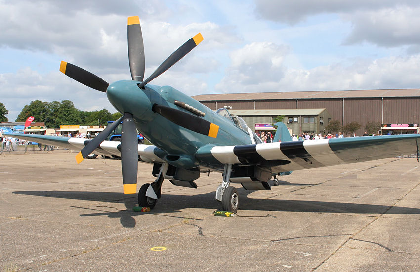 Supermarine Spitfire PR.XIX: unbewaffneter Fotoaufklärer