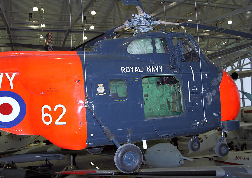 Westland Wessex H.A.S  Mk.1: Transporthubschrauber für 16 Personen oder 8 Tragen
