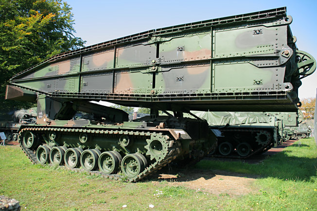 Brückenlegepanzer M-48 A2