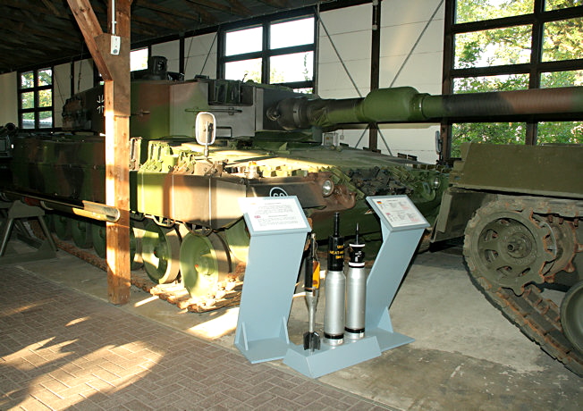 Kampfpanzer Leopard 2 A4