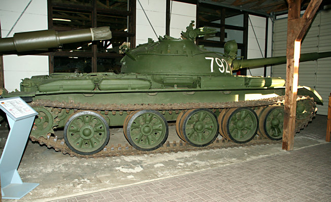 Kampfpanzer T 62