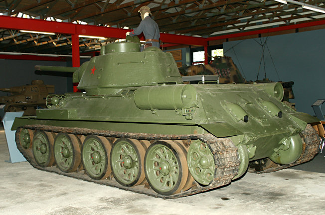 Mittlerer Kampfpanzer T 34/76