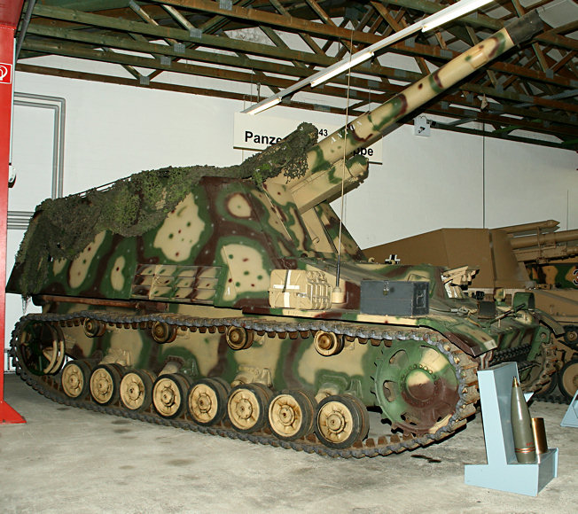 Panzerhaubitze 15 cm