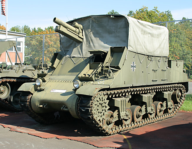Panzerhaubitze M 7 B2