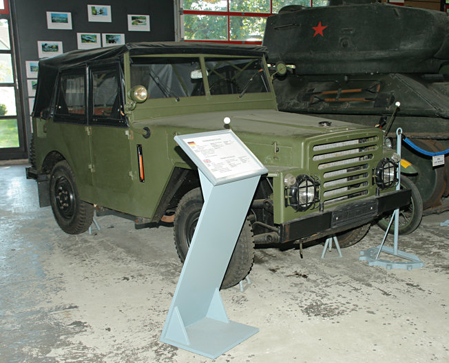 Personenkraftwagen P 2M