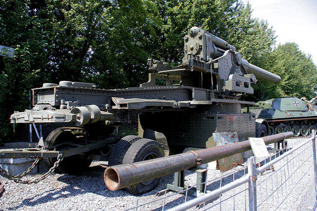Skoda - schwere 21 cm Kanone