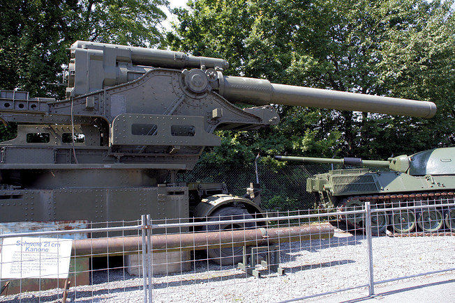 Skoda - schwere 21 cm Kanone