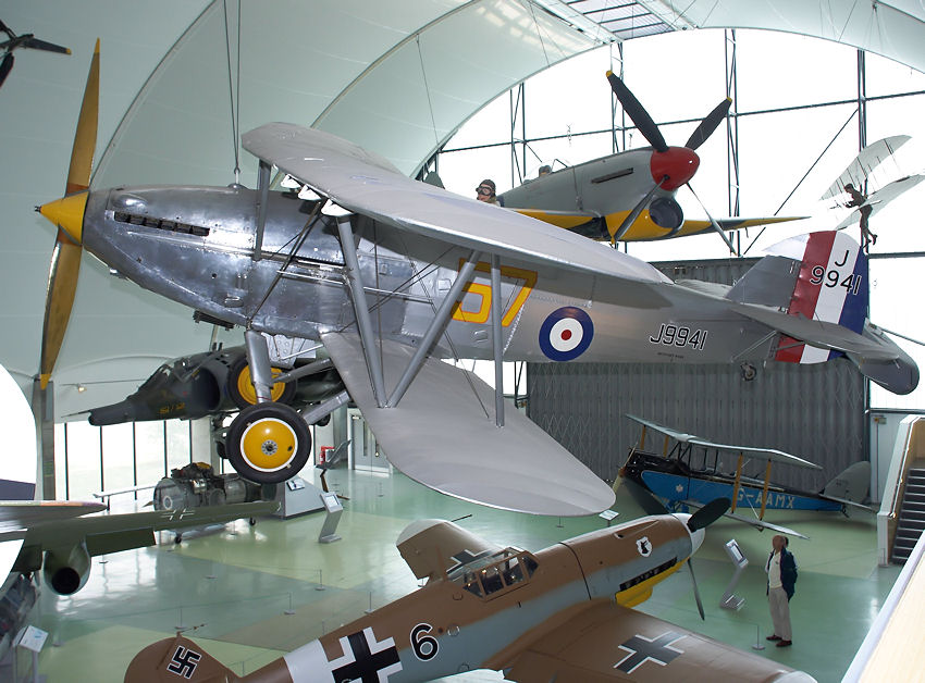 Hawker Hart: Tagbomber mit der damals “unerhörten” Höchstgeschwindigkeit von 298 km/h