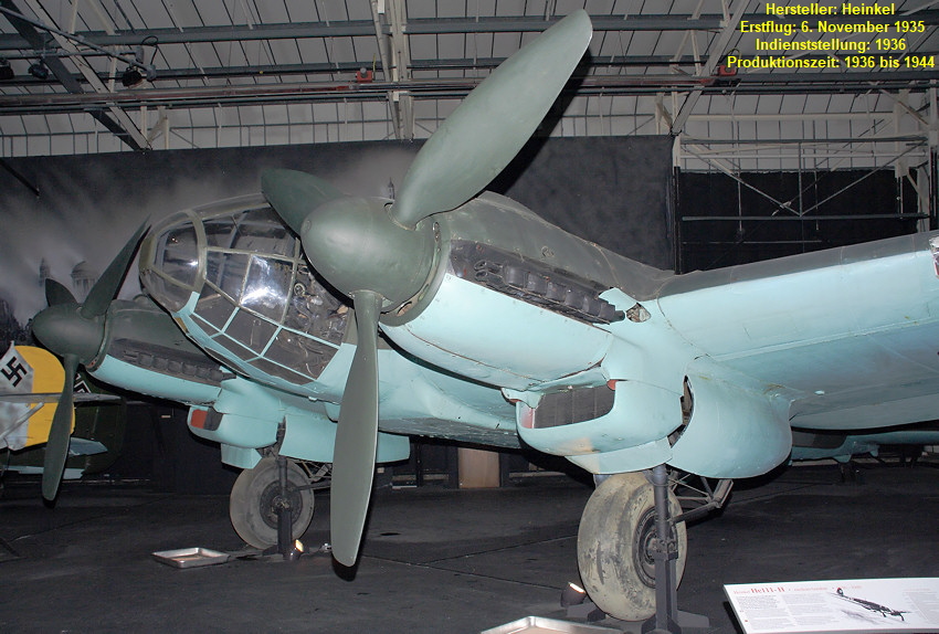 Heinkel He 111:  mittelschwerer deutscher Bomber aus dem Zweiten Weltkrieg
