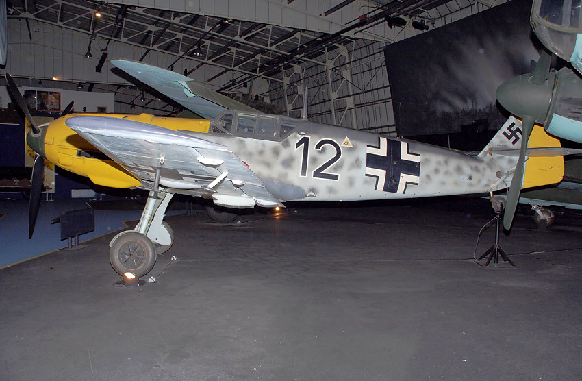 Messerschmitt Bf 109:  war damals wichtigstes Jagdflugzeug der Deutschen Luftwaffe