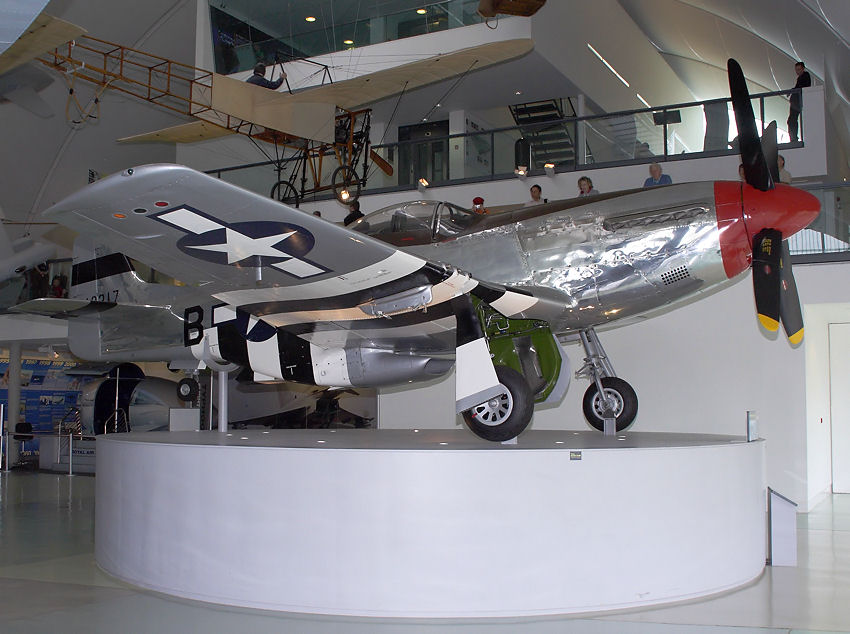 P-51 D Mustang - North American: Langstrecken-Begleitjäger der Bomberverbände im Zweiten Weltkrieg