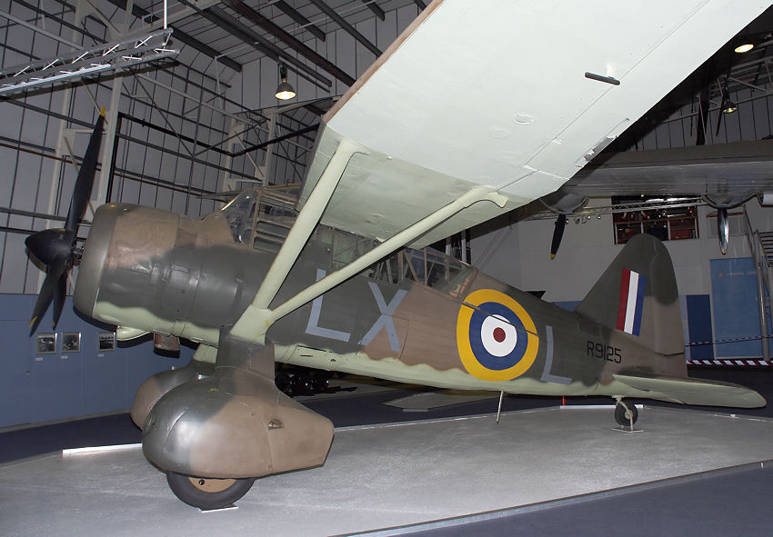 Westland Lysander III: diente ab 1938 als Verbindungsflugzeug bei der RAF