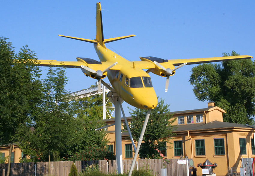Rockwell 680 Commander: leichtes Transportflugzeug und Vermessungsflugzeug
