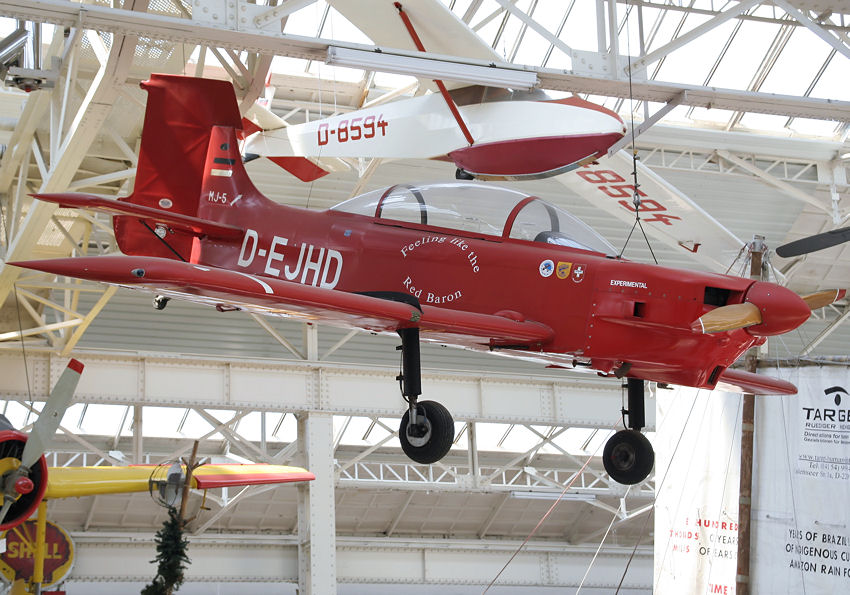 Dinkl MJ 5 Sirocco: Das Flugzeug wurde in 6 Jahren in Eigenarbeit geschaffen