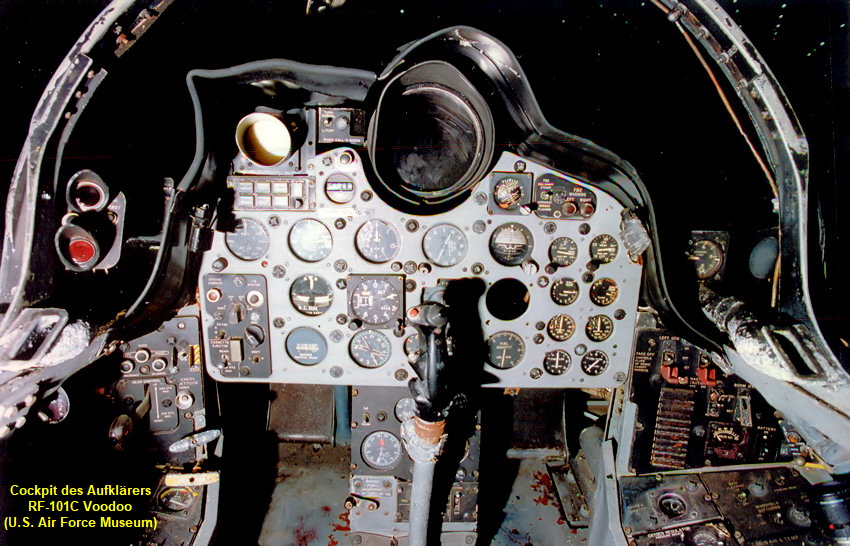 McDonnell RF-101C Voodoo: Aufklärungsversion mit 6 Kameras und Außenstation zum Abwurf von Bomben