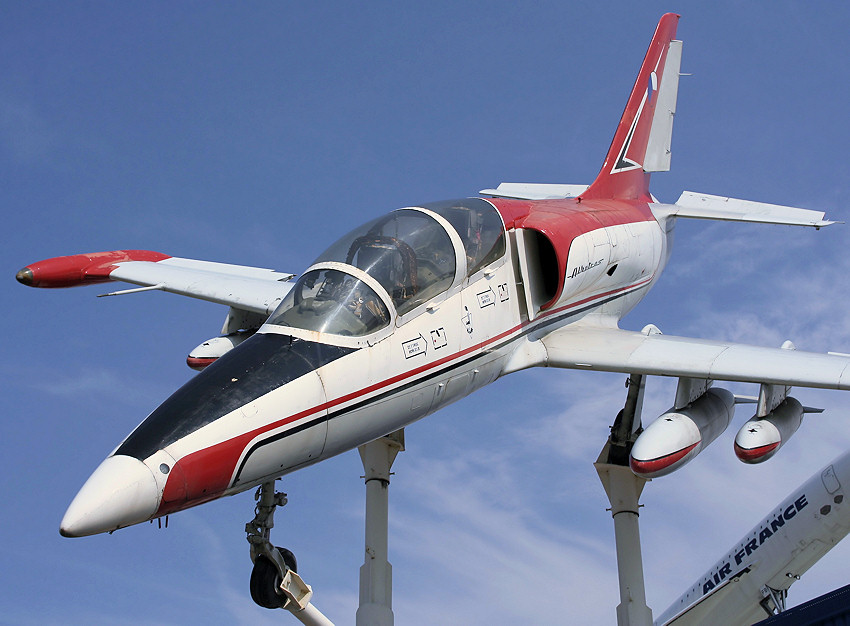 Aero L-39 Albatros: düsengetriebenes Schulflugzeug des ehemaligen Warschauer Paktes