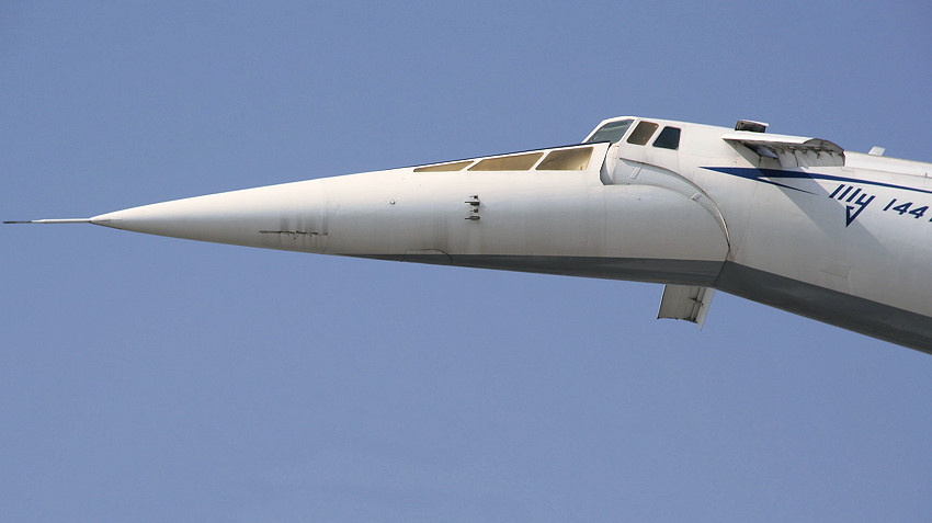 Tupolev TU-144 - Bugansicht
