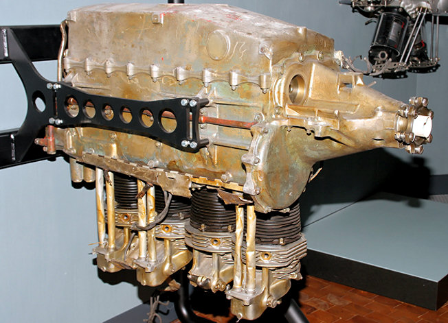 Argus AS 8 - 4-Zylinder-Reihenmotor
