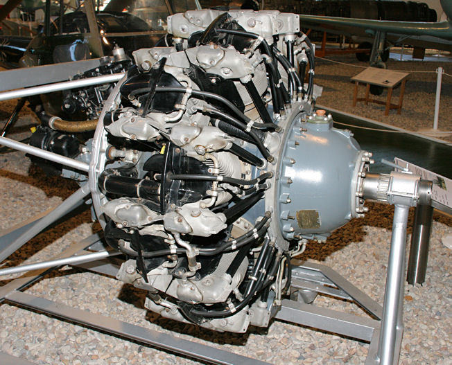 Pratt & Whitney R-1830-92D Twin Wasp