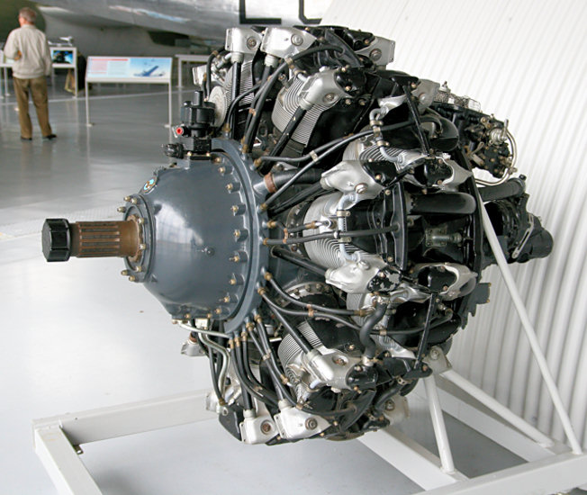 Pratt and Whitney R-1830
