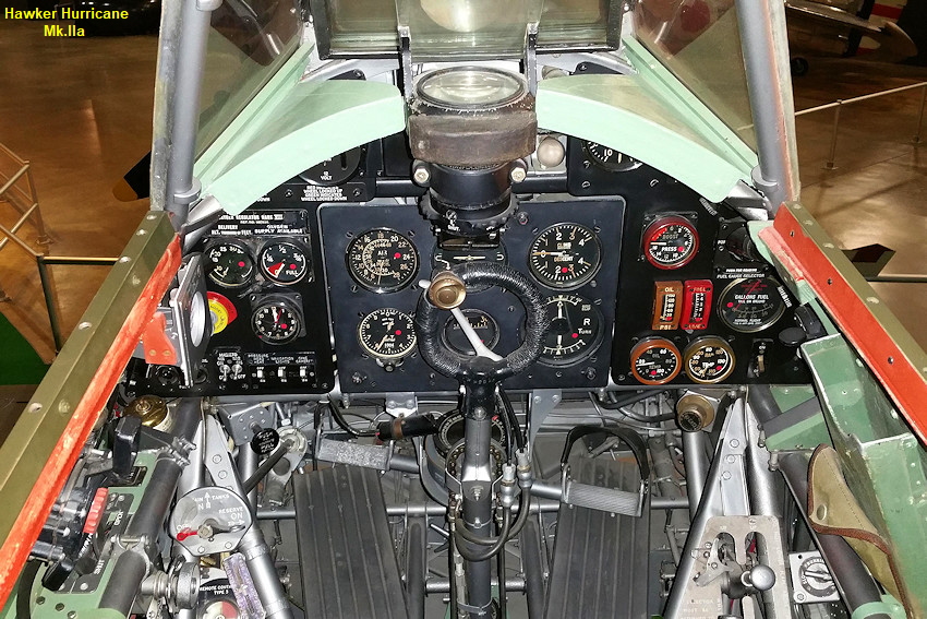 Hawker Hurricane Mk.IIa - Cockpit