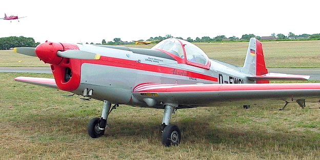 Zlin Z 526 AFS Akrobat