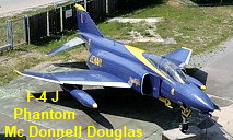 F-4F Phantom II - Mc Donnell Douglas: Flugzeug mit Anstrich der US-Kunstflugstaffel Blue Angels