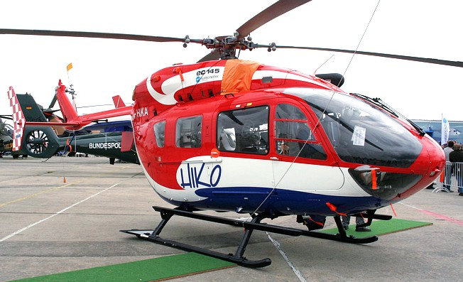 Eurocopter EC145 Der Eurocopter EC 145 alias BK 117 C2 ist ein