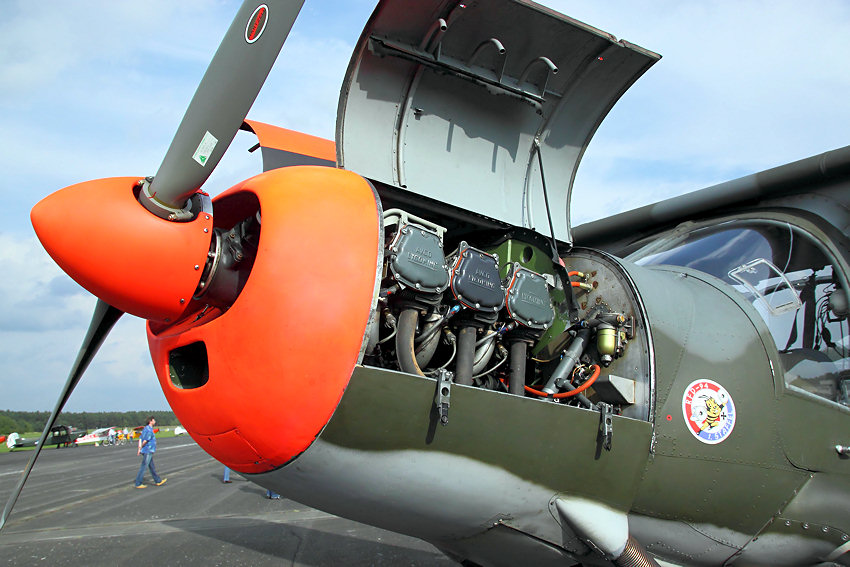 Dornier DO 27 A4: leichtes Kurzstart (STOL)-Transport- und ...