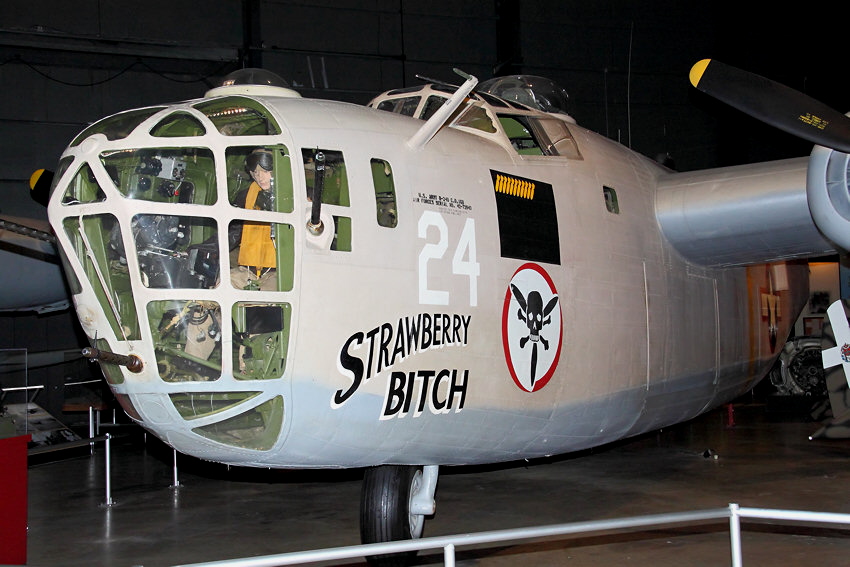 Consolidated B-24 Liberator: schwerer Bomber der USA ab 1941